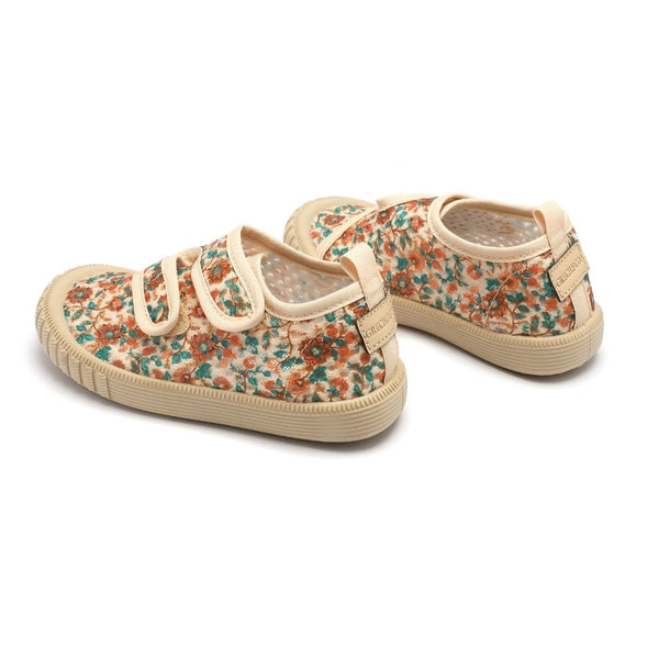 Play Shoes ~ In Bloom