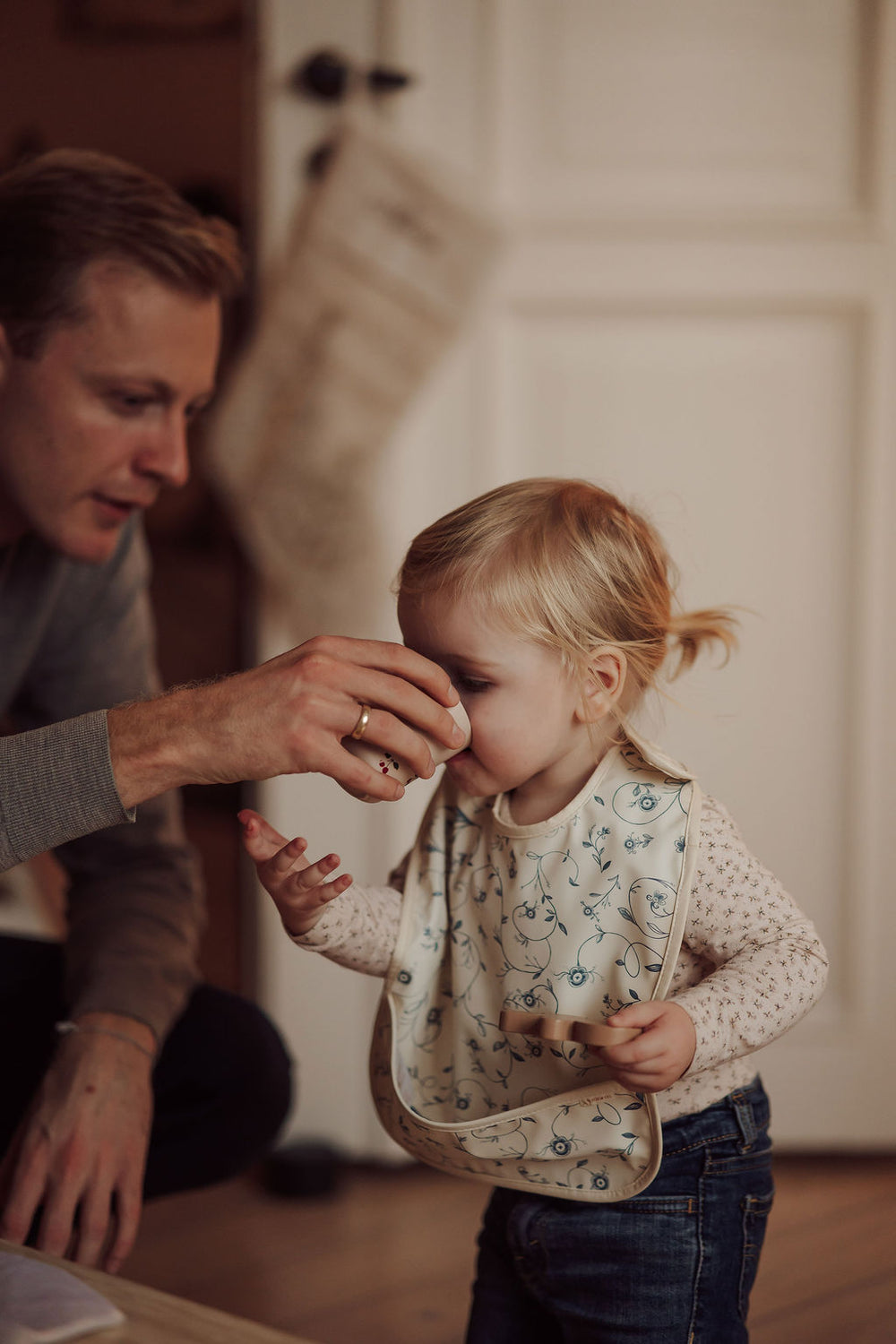 Basic Bib | Scandi Floral