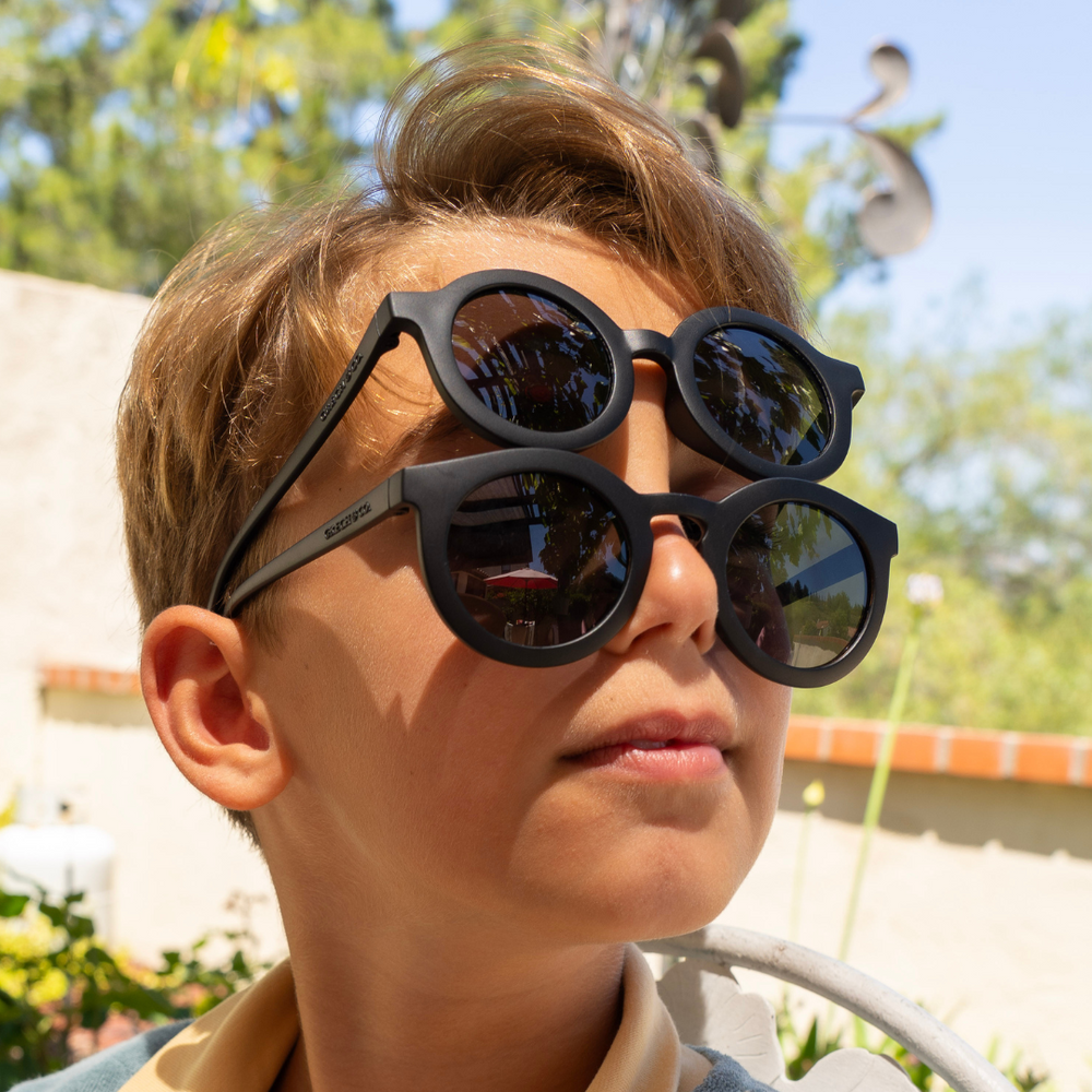 Original Round Sustainable Sunglasses | Bio-Based Bendable Polarized | Black | Pre-Order SS27